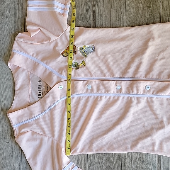 Medium Beauty Beast shirt Disney 🌹🥀 - Picture 5 of 8